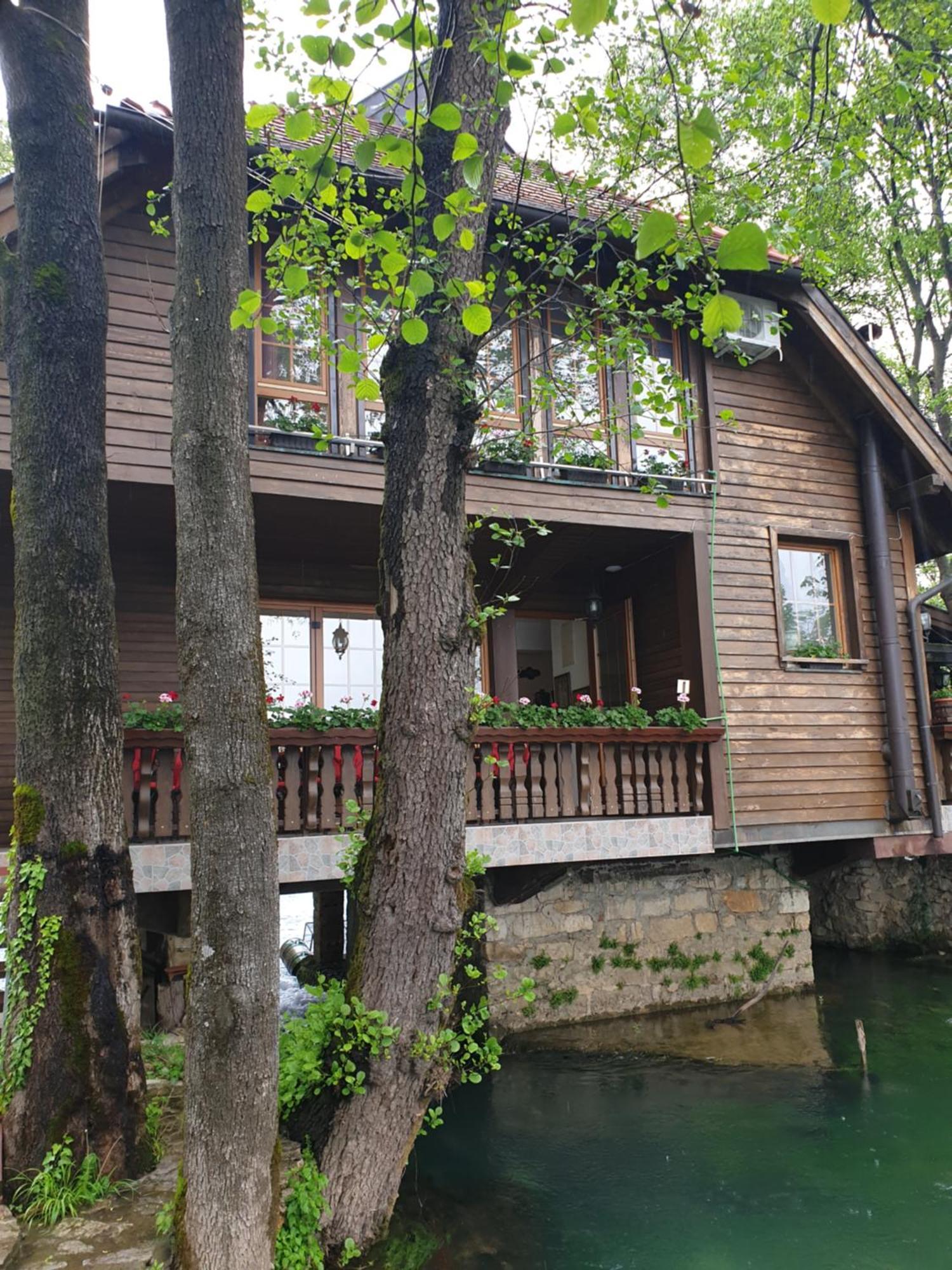 Apartments Mlin Bihac Luaran gambar
